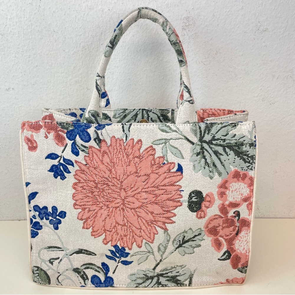 Antik Kraft Floral Tapestry Tote Bag